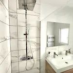 Apartment Standing En Hypercentre - L'alienor De