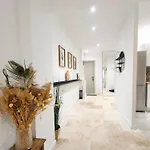 Standing En Hypercentre - L'alienor De Apartment Libourne