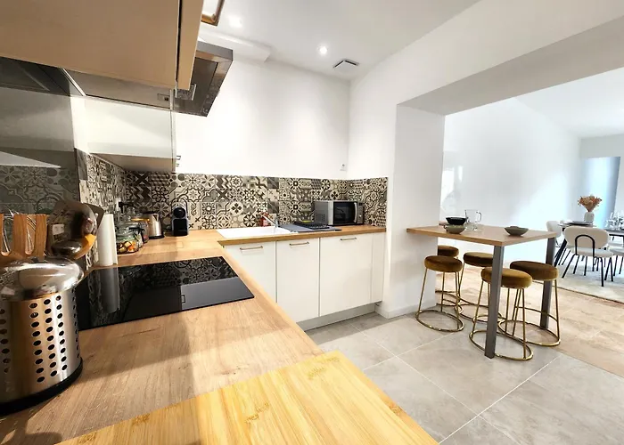 Standing En Hypercentre - L'aliénor De