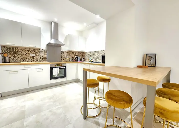 Apartamento Standing En Hypercentre - L'aliénor De